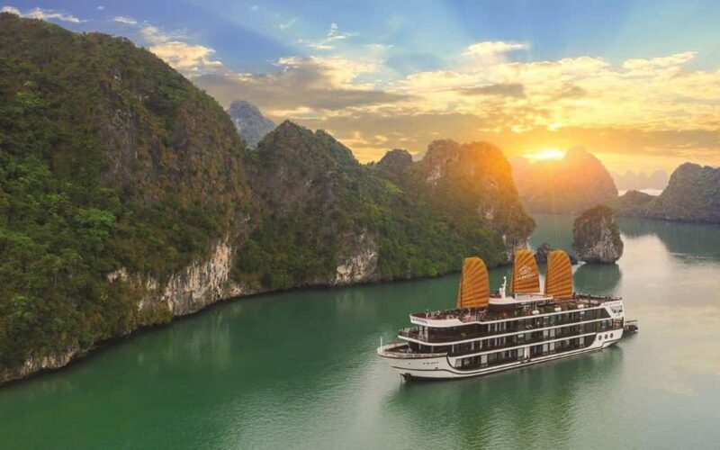 From Hanoi: 3D2N Ninh Binh & Ha Long - Lan Ha Bay Cruise - Starting in Hanoi: The Gateway to Northern Vietnam