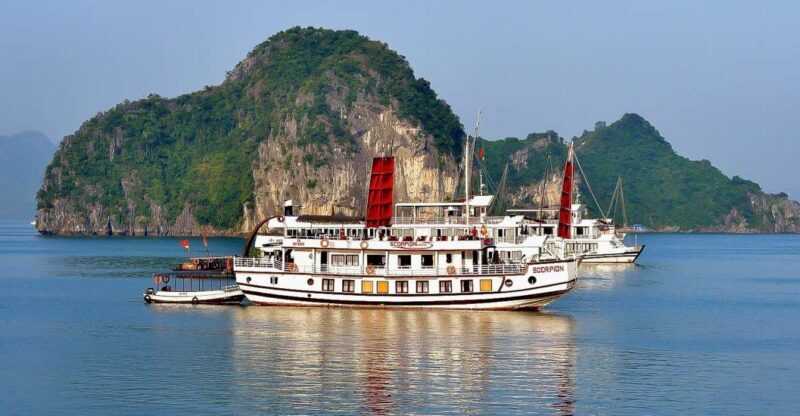 From Hanoi: Full-Day Ha Long Bay Trip Seafood and Kayaking - Who Is This Tour Best For?