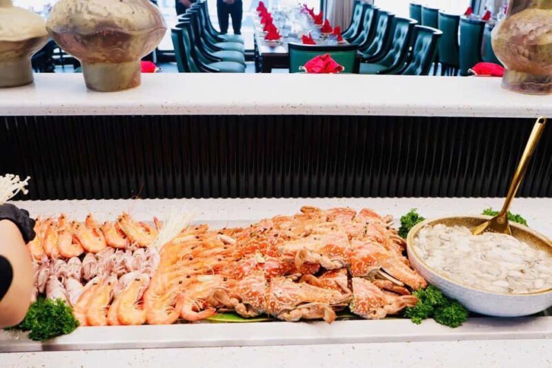 From Hanoi: Ha Long Bay 2-Days Cruise 6 Stars| Luxury Cruise - Who Should Consider This Tour?