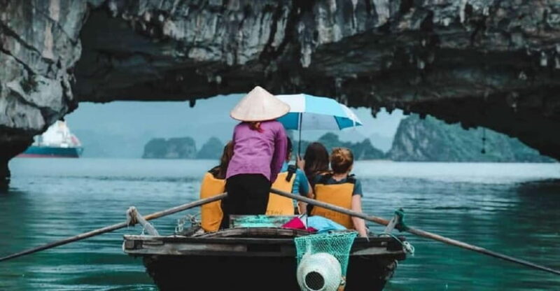 From Hanoi: Ha Long Bay Luxury Day Trip with Kayaking &Titop - What’s Included and What’s Not
