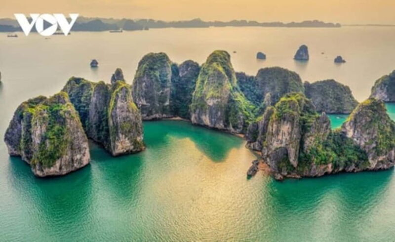 From Hanoi: Ha Long Bay Luxury Day Trip with Kayaking &Titop - FAQ
