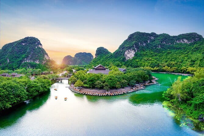 From Hanoi: Hoa Lu, Trang An, Mua Cave &Cycling in Ninh Binh - From Hanoi: Hoa Lu, Trang An, Mua Cave & Cycling in Ninh Binh – A Complete Day of Natural and Cultural Wonders