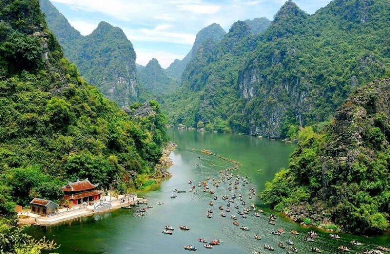 From Hanoi: Hoa Lu, Trang An & Mua Cave Full Day Trip - In-Depth Review of the Hoa Lu, Trang An & Mua Cave Full Day Trip