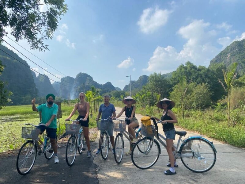 From Hanoi: Hoa Lu-Trang An-Mua Cave/Limousine Bus/Buffet - Practical Details & Tips