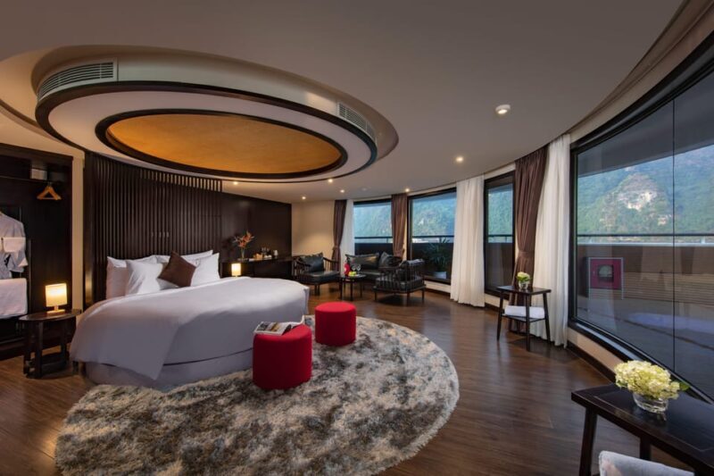 From Hanoi: Visit Ha Long Bay 3 Days With A 5-Star Cruise - Exploring the Beauty and Comfort of a 3-Day Ha Long Bay Cruise