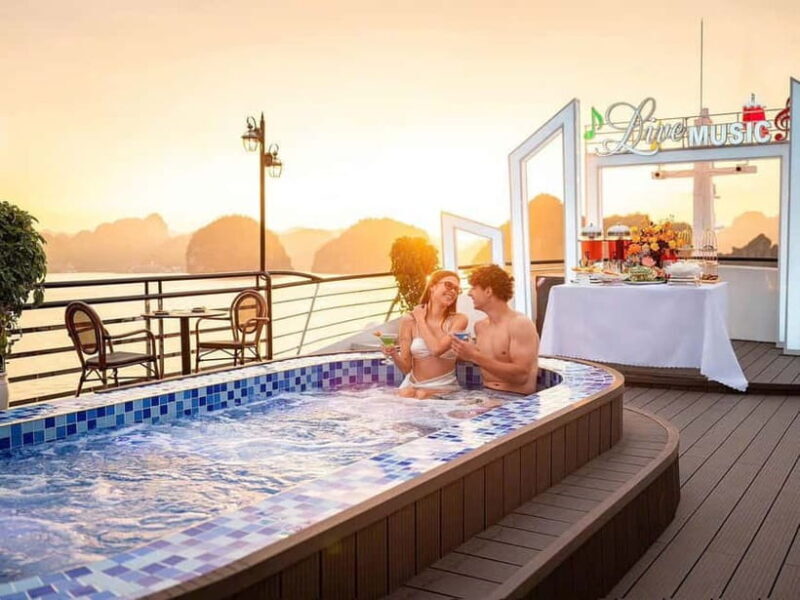 From Hanoi:Ha Long Bay Day Tour w/ Thien Cung Cave& Kayaking - A Detailed Look at the Tour Experience