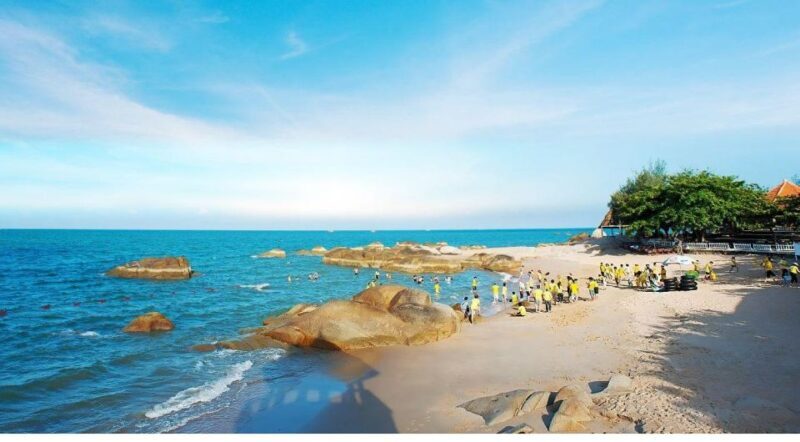 From HCM: Vung Tau Beach - Relax At A Beautiful Beach - Is This Tour Worth It?