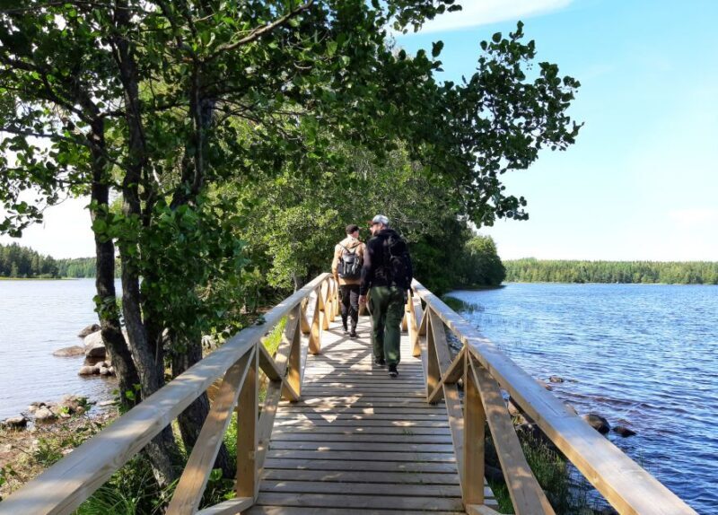 From Helsinki: Berry Picking Day Trip in a National Park - FAQs