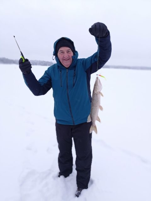 From Helsinki: Bodom Lake Ice Fishing with Food & Drinks - The Experience in Detail