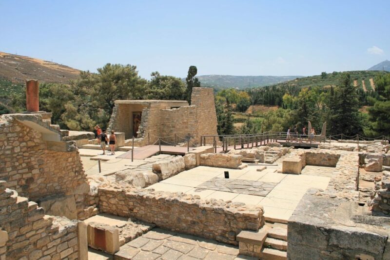 From Heraklion: Knossos and Lasithi Plateau Full-Day Tour - Practical Tips and Considerations