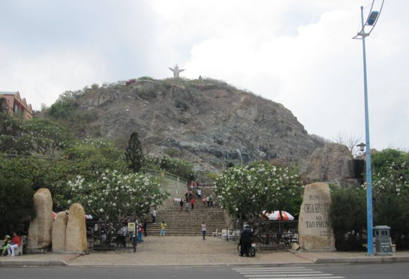 From Ho Chi Minh city: Vung Tau Beach Private Day Tour - A Detailed Look at the Vung Tau Beach Private Day Tour