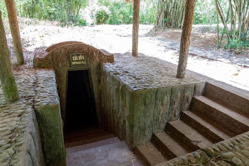 From Ho Chi Minh: Cu Chi Tunnels and Mekong Delta Day Tour - Key Points