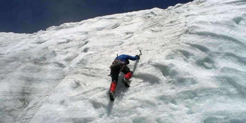 From Huaraz : Climbing Nevado Mateo (Cordillera Blanca) - An In-Depth Look at Climbing Nevado Mateo from Huaraz