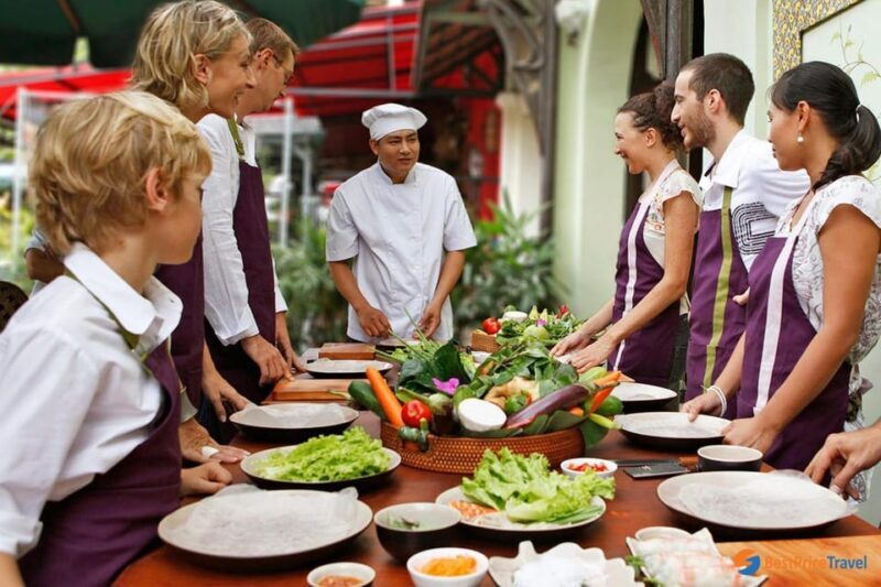 From Hue: 1 day COOKING CLASS IN THUY BIEU VILLAGE - A Delicious, Participatory Lunch in a Garden House