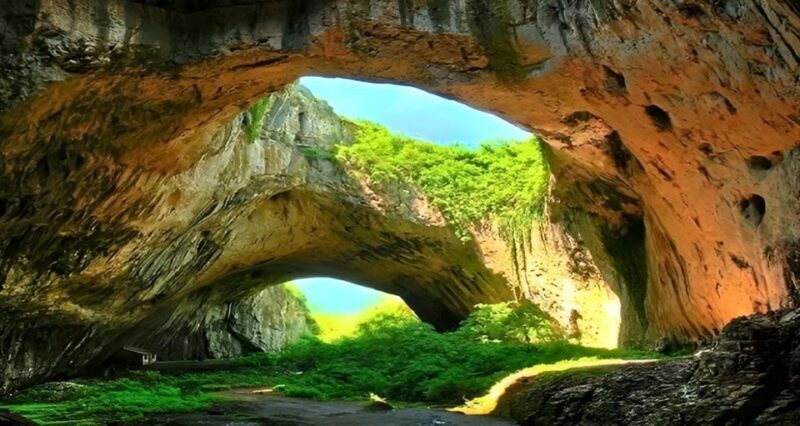 From Hue: One day explore Paradise Cave, Thien Duong cave - An In-Depth Look at the Tour Experience