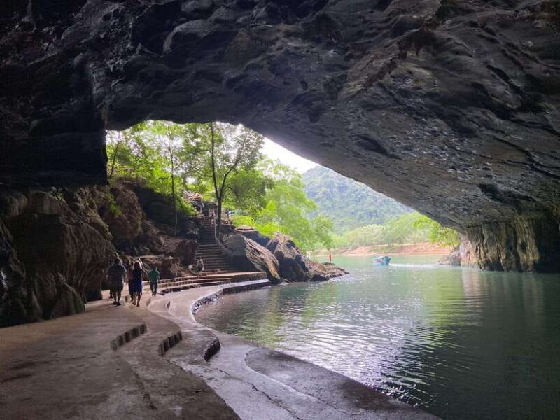 From Hue: Phong Nha Cave and La Vang Holy Land Day Trip - Return Journey: From Phong Nha to Hue