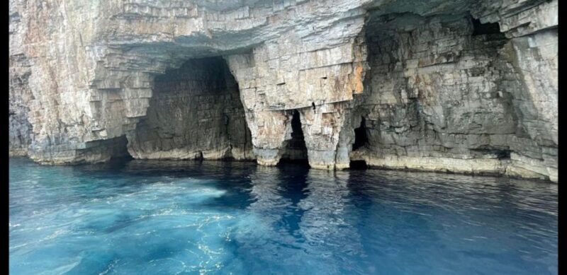 From Hvar: Blue Cave, Green Cave & 5 Islands Speedboat Tour - From Hvar: Blue Cave, Green Cave & 5 Islands Speedboat Tour