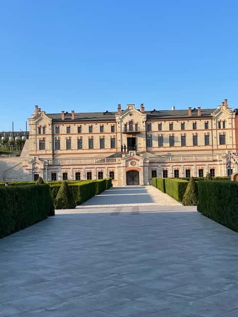 From Iai: Mimi Castle Wine Tasting Day Trip - From Iasi: Mimi Castle Wine Tasting Day Trip