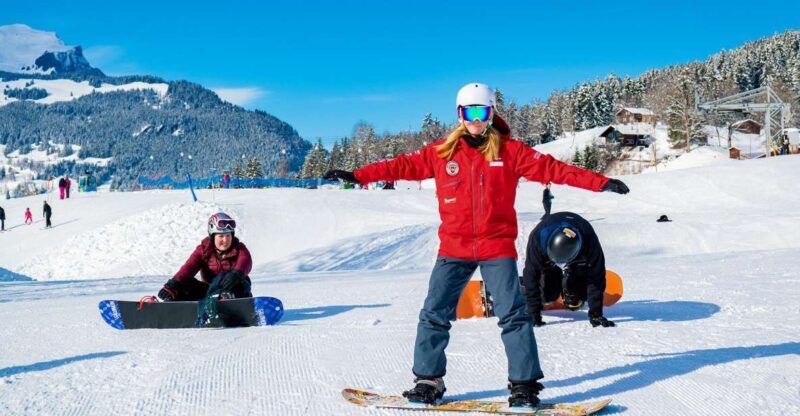 From Interlaken: Afternoon Beginners Snowboarding Lesson - An In-Depth Look at the Snowboarding Experience