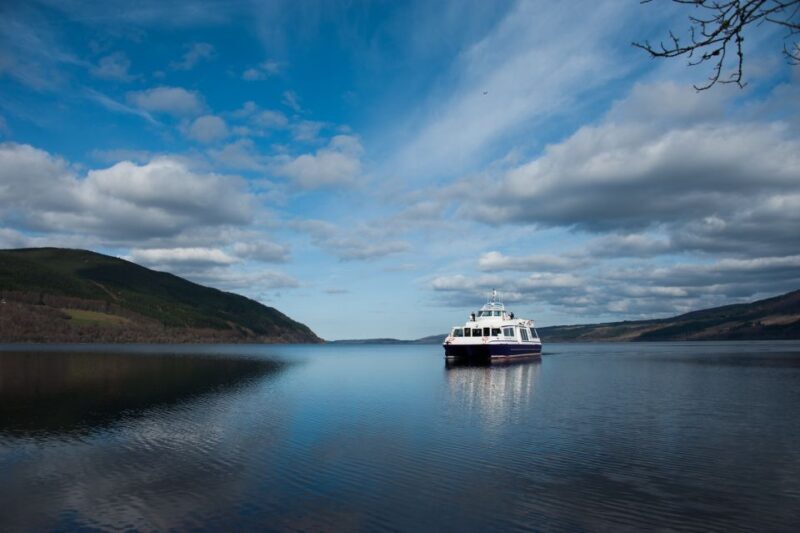 From Inverness: Loch Ness Cruise and Urquhart Castle - Analyzing the Value
