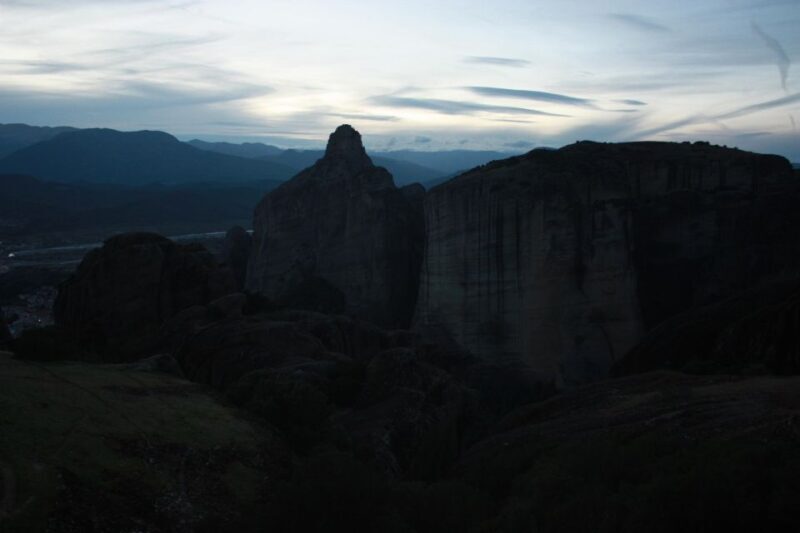 From Ioannina sunset tour to Meteora rocks & Monasteries - The Practical Side: Transportation, Group Size, and Timing