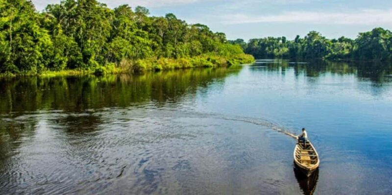 From Iquitos: Sail on the Amazon River |Full Day| - Lunch & Relaxation