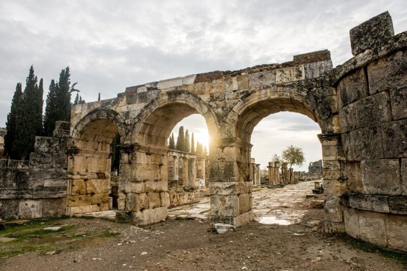 From Istanbul: Ephesus & Pamukkale 2-Day Trip with Flights - FAQs
