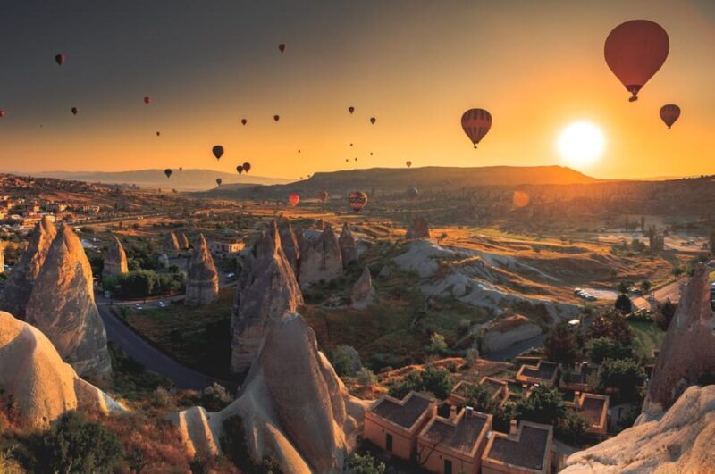 From Istanbul: Ephesus Pamukkale and Cappadocia Tour - Key Points