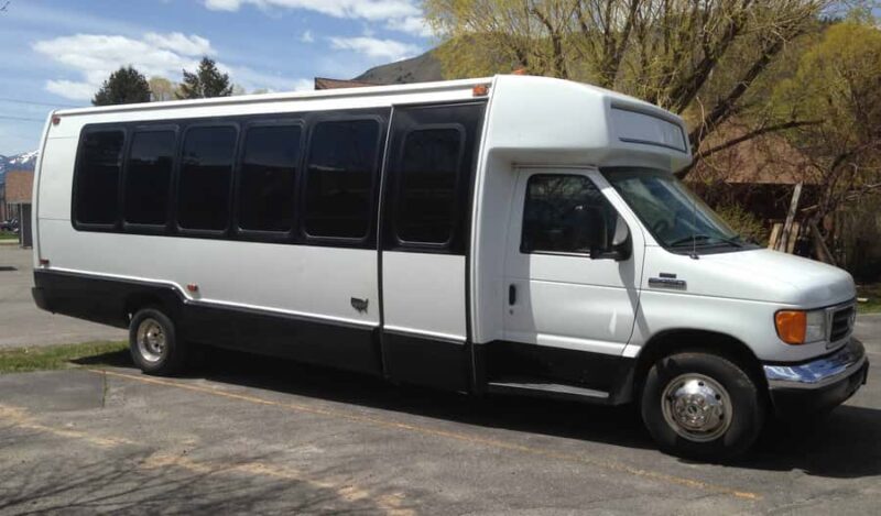 From Jackson: Grand Targhee Resort Round-Trip Ski Bus - Practical Considerations