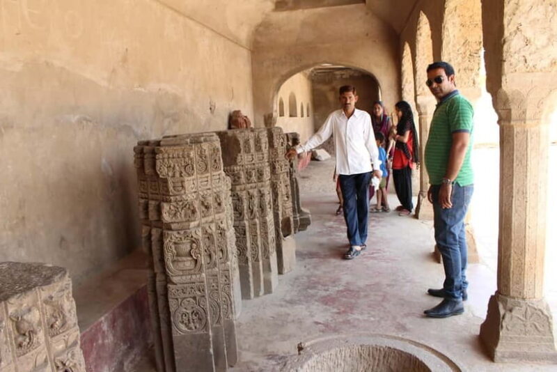From Jaipur: Abhaneri Stepwell Private Tour - Key Points