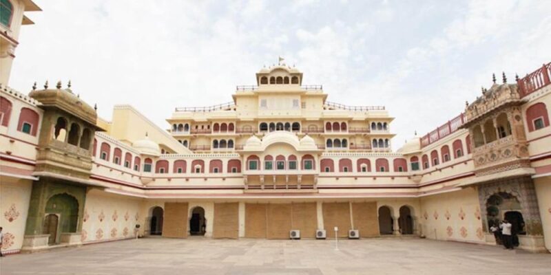 From Jaipur: Full day Jaipur tour with Tour Guide and Cab - Key Points