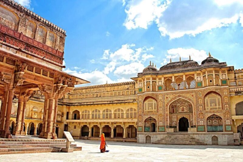 From Jaipur: Full day Jaipur tour with Tour Guide and Cab - Who should consider this tour?
