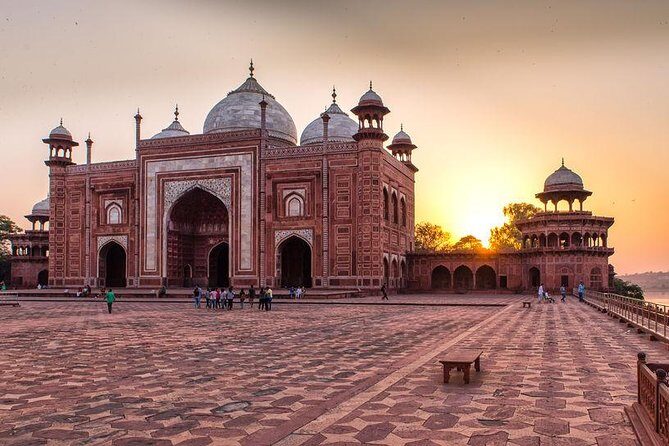 From Jaipur Private Taj Mahal & Agra Fort Day tour with Transfers - Who Would Love This Tour?