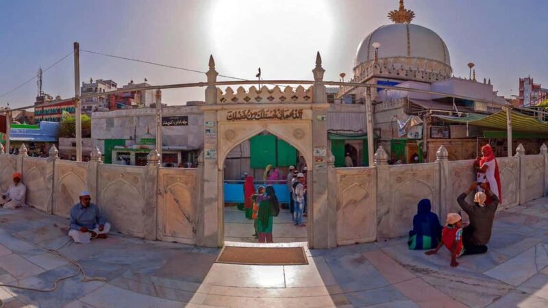 From Jaipur : Same Day Pushkar & Ajmer Guided Day Tour - Who Should Consider This Tour?