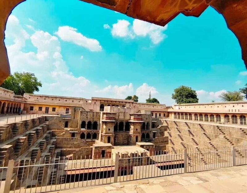 From Jaipur: Same Day Trip to Abhaneri Chand Baori Stepwell - Who Should Consider This Tour?