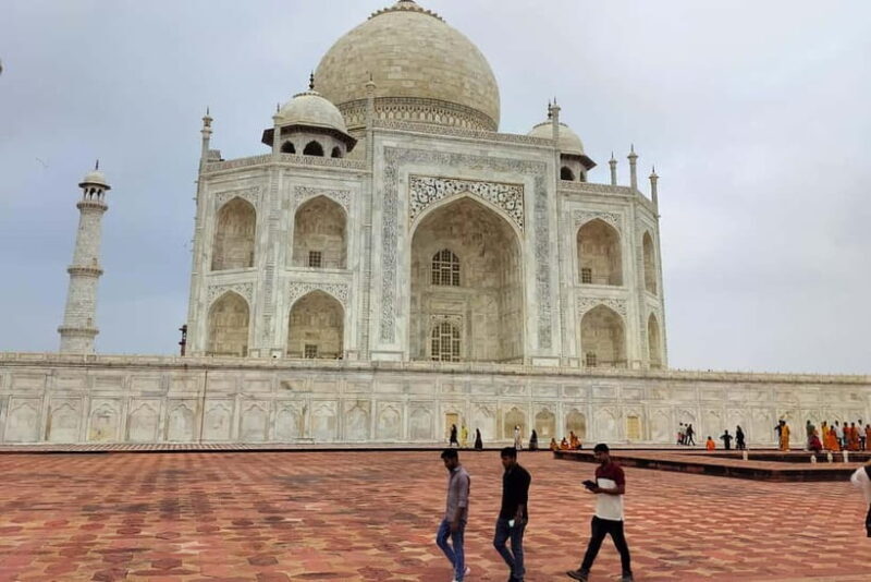 From Jaipur: Taj Mahal, Agra Fort, Baby Taj Day Trip by Car - An In-Depth Look at the Experience
