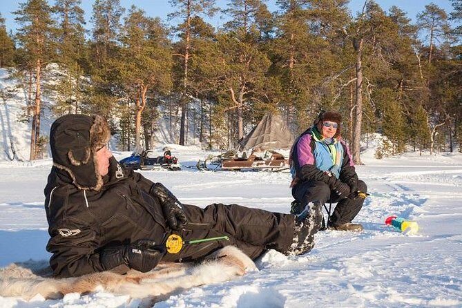 From Kakslauttanen: Ice Fishing Safari to Lake Inari, inc. lunch - Key Points