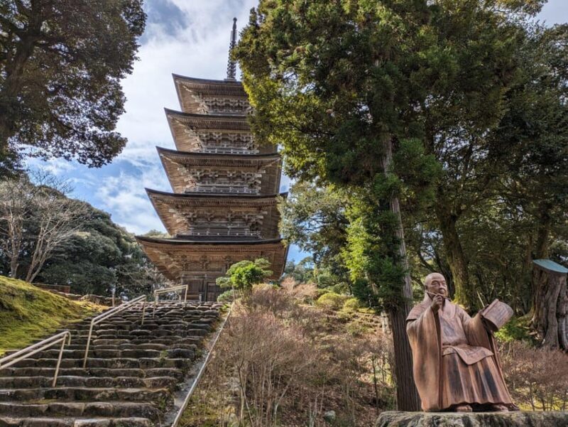 From Kanazawa: Beaches, 400-year old Temples & Aliens - An Authentic Day Exploring Hakui’s Beaches, Temples, and Space Oddities