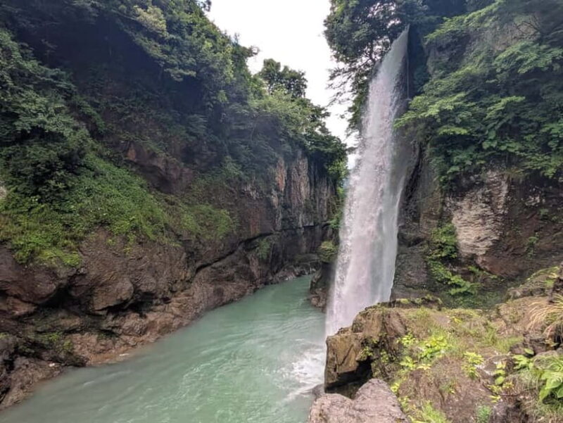 From Kanazawa: Hakusan White Road and Shirakawago Village - Practical Details & Tips