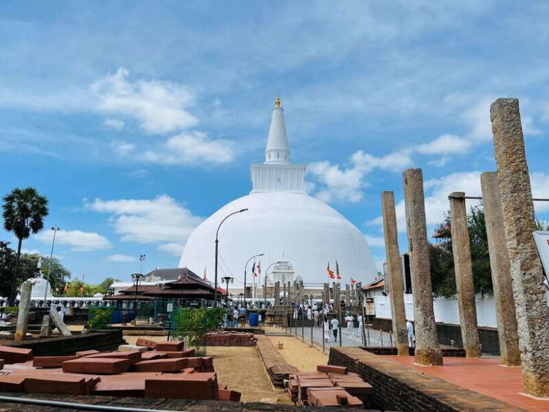 From Kandy: Anuradhapura Day Trip with Lunch - How the Tour Starts: Comfort and Convenience
