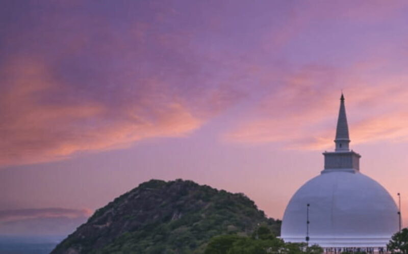 From Kandy: Anuradhapura Day Trip with Lunch - Monastic Life and Further Ruins