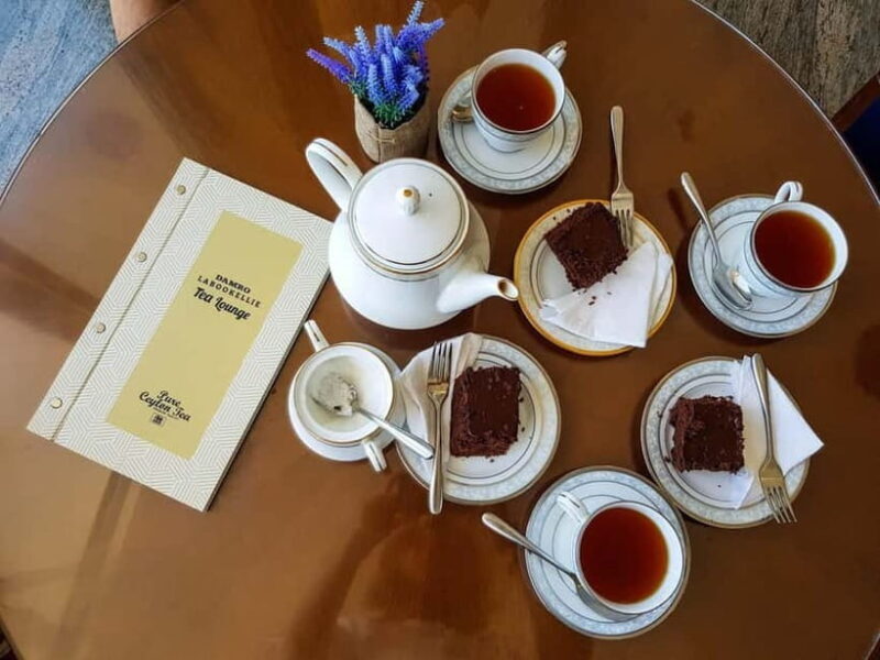 From Kandy: Nuwara Eliya Tour via Ambuluwawa [Private Tour] - Key Points