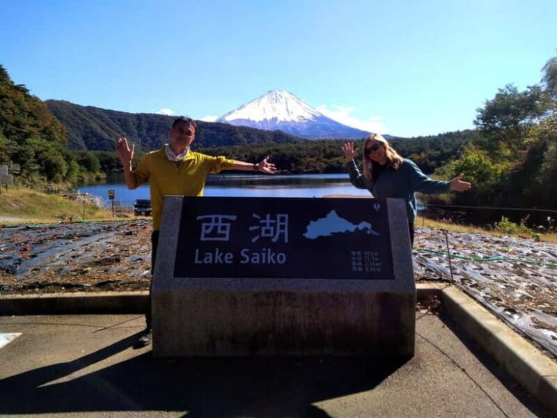 From Kawaguchiko:Mt. Fuji Five Lakes Private Tour with Guide - Exploring the Tour: A Detailed Look