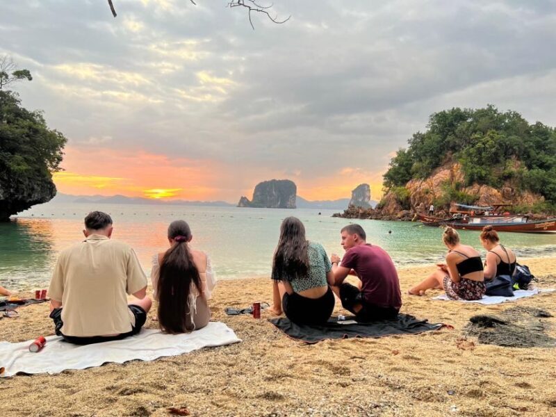 From Krabi: Hong Island Sunset Tour+Bioluminescent Plankton - Night Swimming with Bioluminescent Plankton