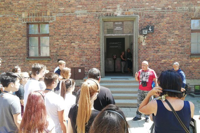 From Kraków: Auschwitz-Birkenau Guided Tour with Licensed Guide - An In-Depth Look at the Auschwitz-Birkenau Guided Tour