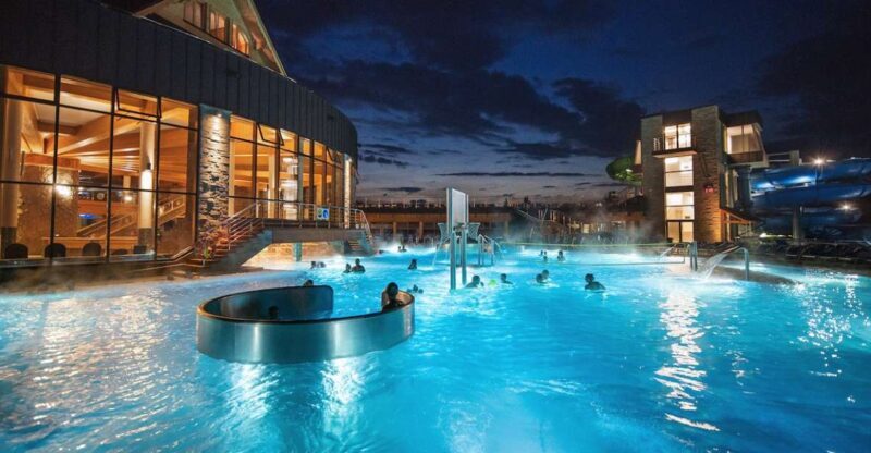 From Krakow: Chocholowskie Thermal Baths with Entry Ticket - Key Points