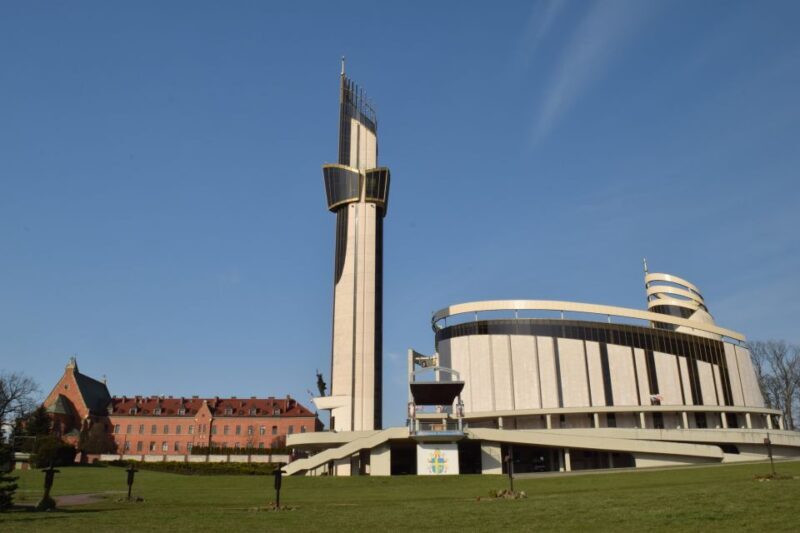 From Krakow: Czstochowa, Black Madonna and Lagiewniki Tour - Exploring the Itinerary: What You’ll Experience