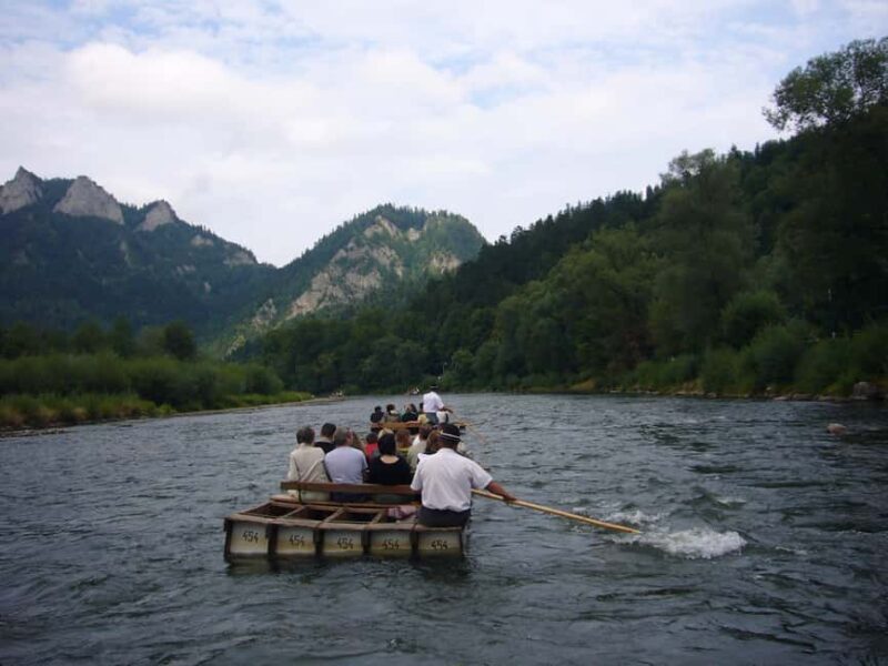 From Krakow: Dunajec River Gorge Wooden Raft River Cruise - The Experience Itself