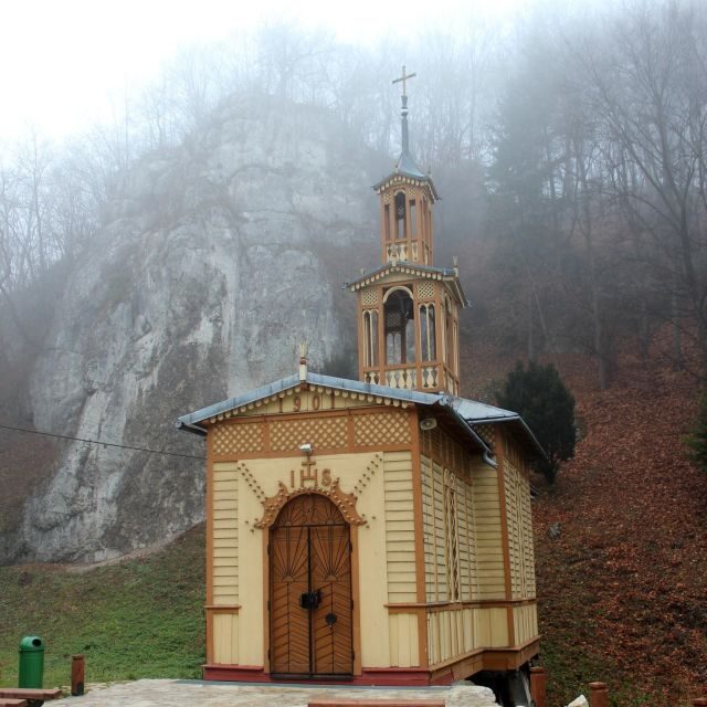 From Kraków: Ojców National Park and Pieskowa Skaa Castle - Who Will Love This Tour?