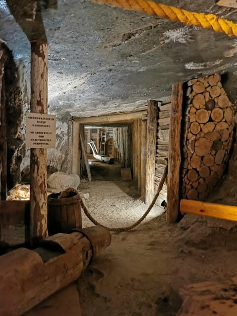 From Krakow: Wieliczka Salt Mine Guided Tour & Hotel pick-up - The Details of the Tour: A Deep Dive